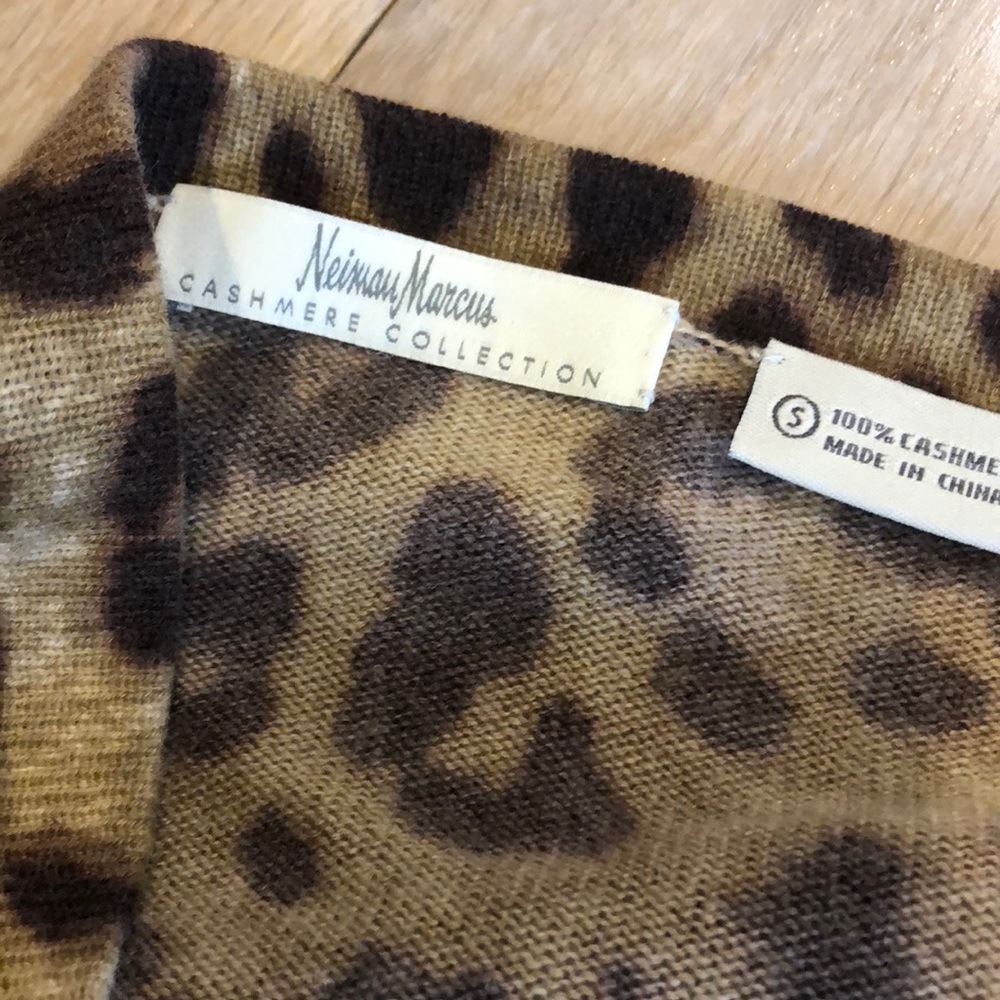 Neiman Marcus Cashmere Cropped shrug